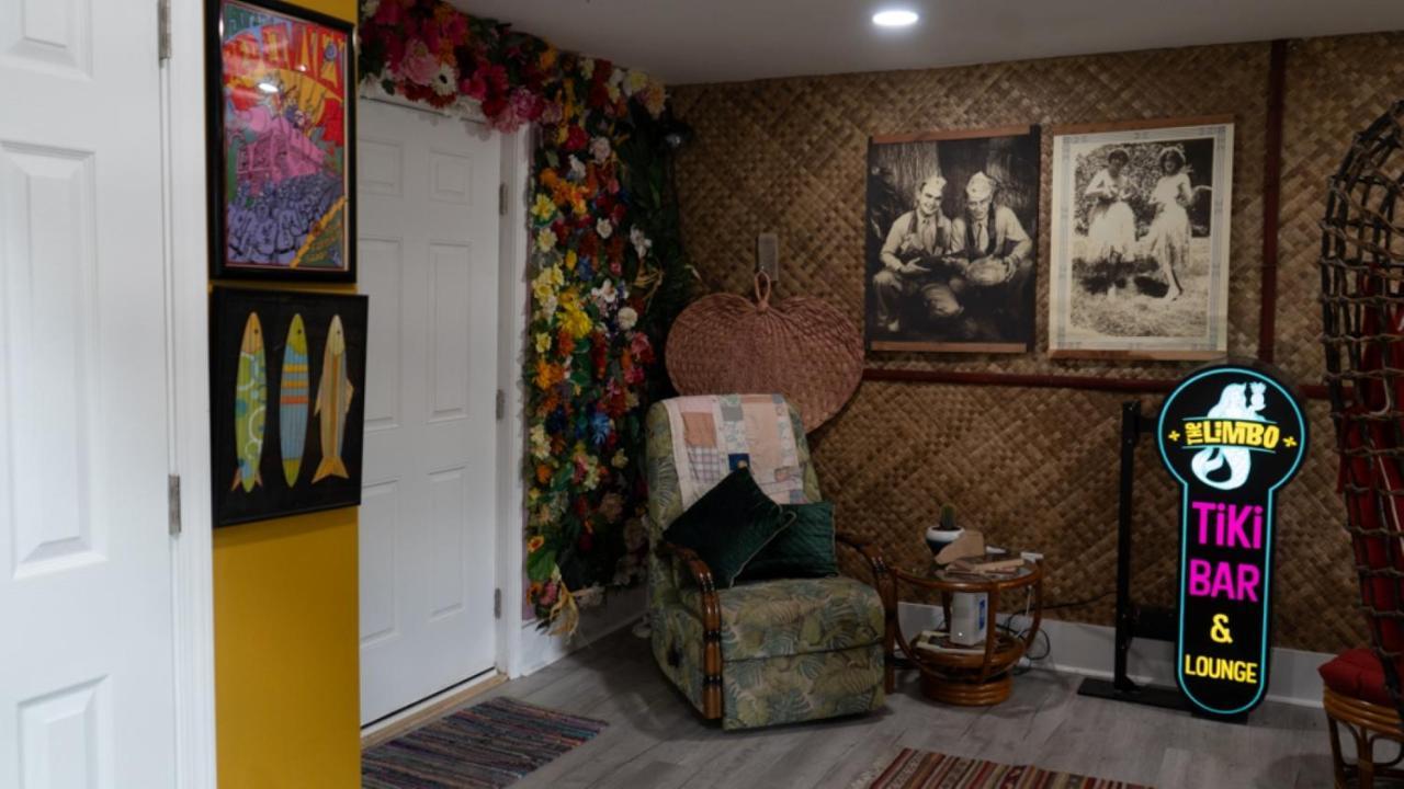 Вилла Tropical Tiki Hut Луисвилл Экстерьер фото